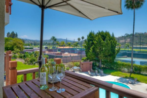 Beautifully Remodeled - Private Balcony - Pool View - BBQ Access - Gated Reserved Parking